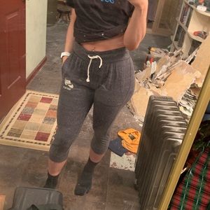 Cropped Nike sweats